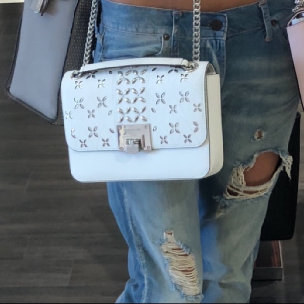 MICHEAL KORS CROSS BODY